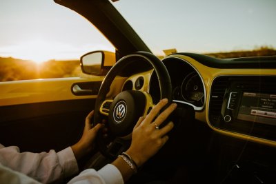 Wat te doen als je auto oververhit raakt